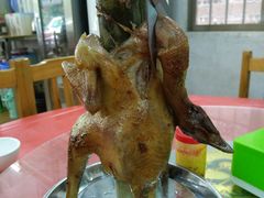 -银峰农庄·特色烧鸡·鲜无花果浸鸡