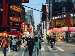 -BHC炸鸡(明洞总店)