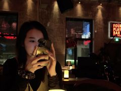-FOUR PLAY BAR