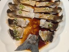 -鱼痴渔醉·食鲜集(月亮湾店)