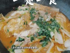 -老刘生态大鱼坊铁锅炖鱼(赛马场店)