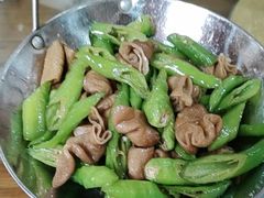 -芦茨金富饭庄·25年老字号·专做稻草鸡