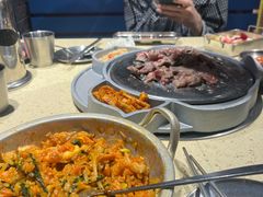 -安小胖韩国烤肉(财富广场画苑小区店)