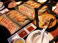 -山之屋炭火烧肉·生啤畅饮(大朗万科中央公园店)