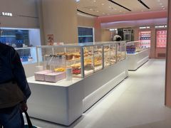 -好利来(上海长宁龙之梦店)