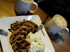 -Who乎coffee&bar
