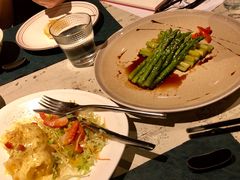 招牌沙汁大虾球-T館·花园艺术餐厅