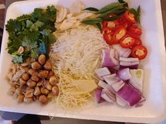 -官塘陈记鱼生·潮汕砂锅粥·牛肉火锅(潮枫路总店)