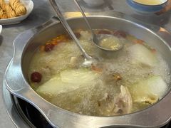 -光头药膳鸡(莱茵小镇店)