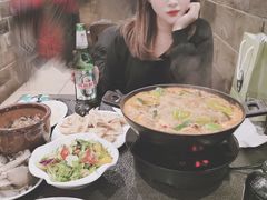 -湘肠香火锅店(团结湖店)