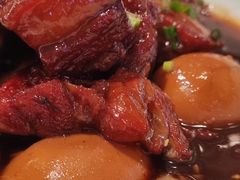 聚丰园私房红烧肉-聚丰园•湖鲜餐厅(阿红私房菜梅石路店)