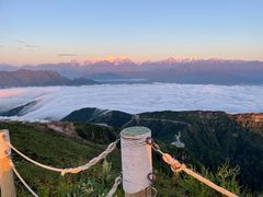 -牛背山