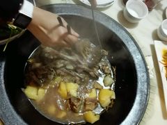 -东北农家院·铁锅炖(莘庄店)