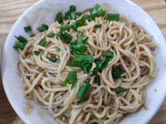 -三身人金新肠粉(丹霞店)