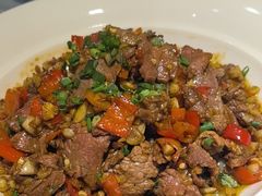 -黄泥岗·地道湖北菜(奥特莱斯店)