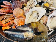 老灶蒸汽海鲜锅-巧克力渔家.小船海鲜胶东菜(万平口店)