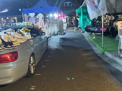 -吴山路夜市