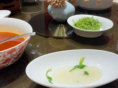 -楚山晓·湖北菜(武汉光谷K11店)