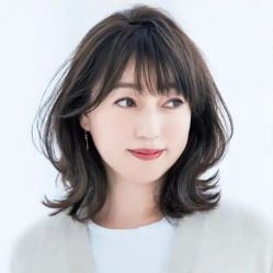 -丝语萱形象
