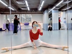 -深舞形体民族舞蹈工作室