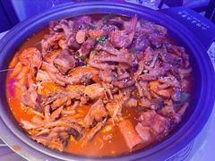 -徐记小怪兽肉蟹煲店(哈西万达金街店)