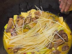 -玺炖·中国铁锅炖(虹桥天街店)