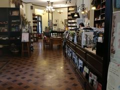 -良友书坊(安徽路店)