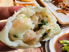味莊特色大虾包-味莊·青岛菜(云霄路店)