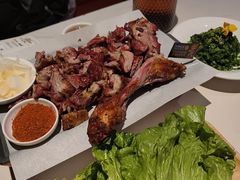 -小河公主秘制烤羊腿(小绿谷店)