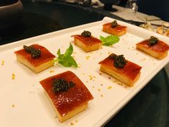 鱼子酱烤鸭-悦江(梅奔中心店)