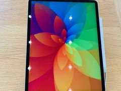 -Apple零售店(华贸购物中心店)