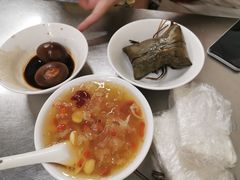 -芳婆糕团店(王府大街店)