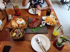 -Naughty Nuri’s Phuket