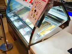 -红宝石·鲜奶小方(昌里店)