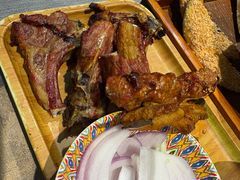 -乡村馕坑肉·烧烤·新疆菜·本地人更爱吃(阿勒泰首店)
