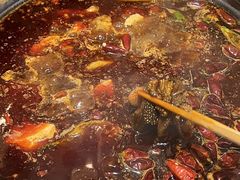 -旧街市鲜货老火锅(大光路店)