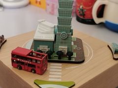 -诚品(信义店)