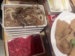 -季季红火锅(柳州广惠商业店)