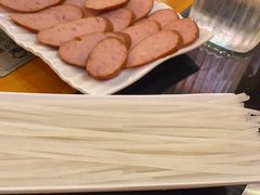 -炖四方东北铁锅炖·烧烤小龙虾(中豪国际店)