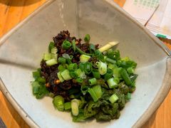 -野山舂·贵州现舂酸汤火锅(鸿通城店)