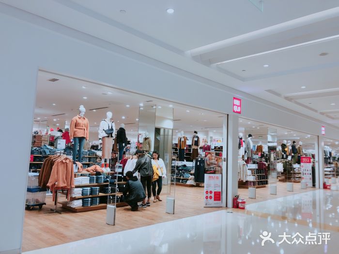 优衣库(郑州丹尼斯大卫城店)图片