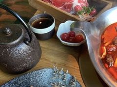 -湊湊火锅·茶憩(新中关购物中心店)