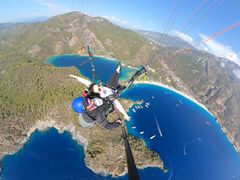 -费特希耶滑翔伞