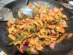 -富正毅三下锅(体育馆店)