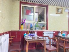 -公寓家常菜馆(海军博物馆店)