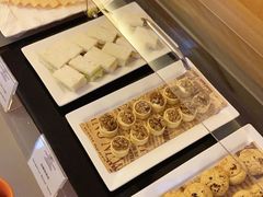 -深圳富苑皇冠假日套房酒店