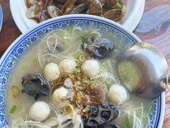 -亚忠小吃店(曾厝垵店)
