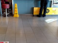 -麦当劳(田林好又多店)