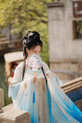 -梦回汉唐汉服旗袍体验馆(拙政园店)