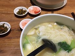 -茶花妹子云南餐厅(传媒大学店)